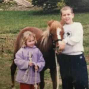 Meet your Posher, Buddy